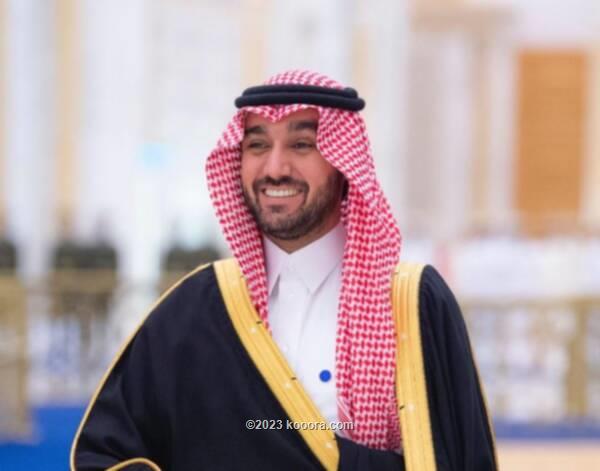 وزير الرياضة السعودي يفجر مفاجأة مدوية حول لياقة لاعبي الأخضر