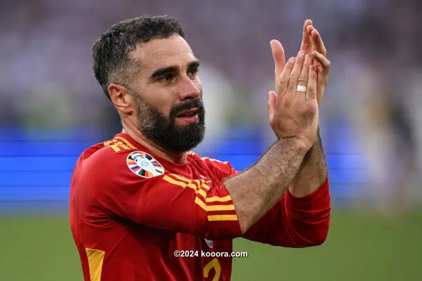 النجم الاسباني كارفاخال والكرة الذهبية.. فرصة لا تأتي مرتين