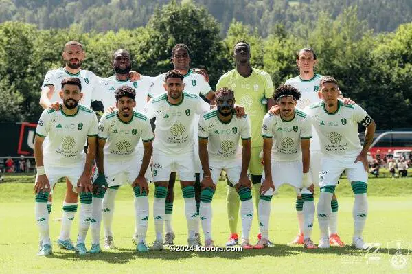 الحداد : الأهلي السعودي بحاجة للتعاقد مع فريق كامل