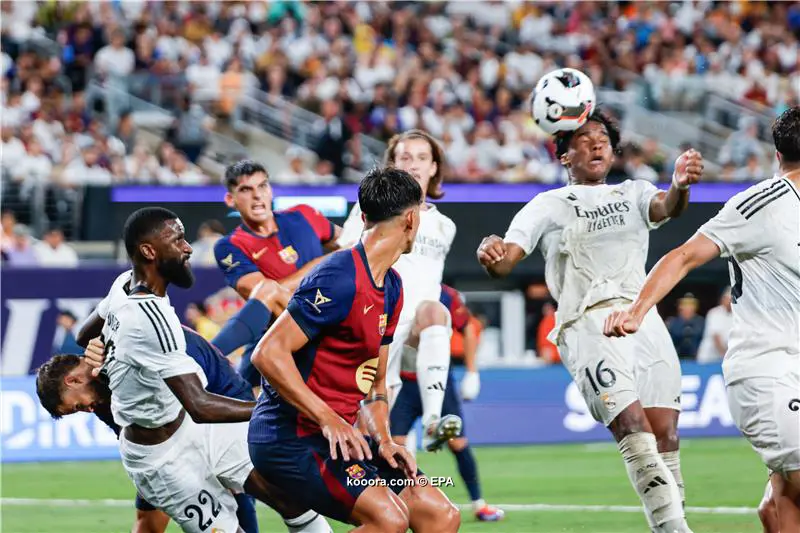 فيكتور يقود برشلونة لإسقاط ريال مدريد في كلاسيكو الرعد