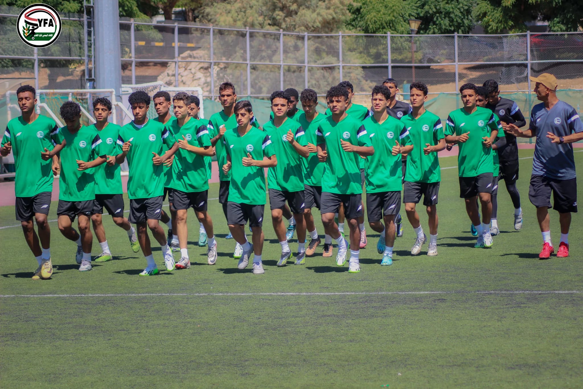 منتخب اليمن للناشئين يجري حصة تكتيكية إستعدادا لموقعة السعودية في غرب آسيا