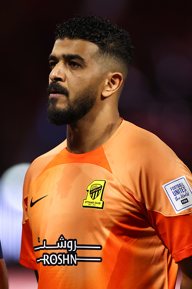 الحارس السعودي عبدالله المعيوف يطلق رسالته الأولى بعد مغادرة الاتحاد
