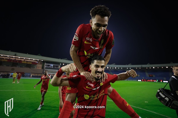 أوباميانج يقود القادسية لثمن نهائي كأس خادم الحرمين