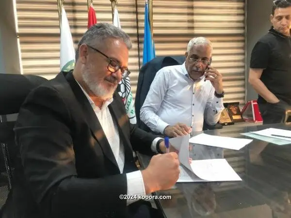 المدرب البرازيلي ميكالي يوقع عقود تدريب منتخب مصر للشباب