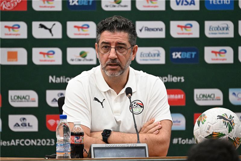 الفيفا يرفض شكوى المدرب البرتغالي فيتوريا ضد الاتحاد المصري