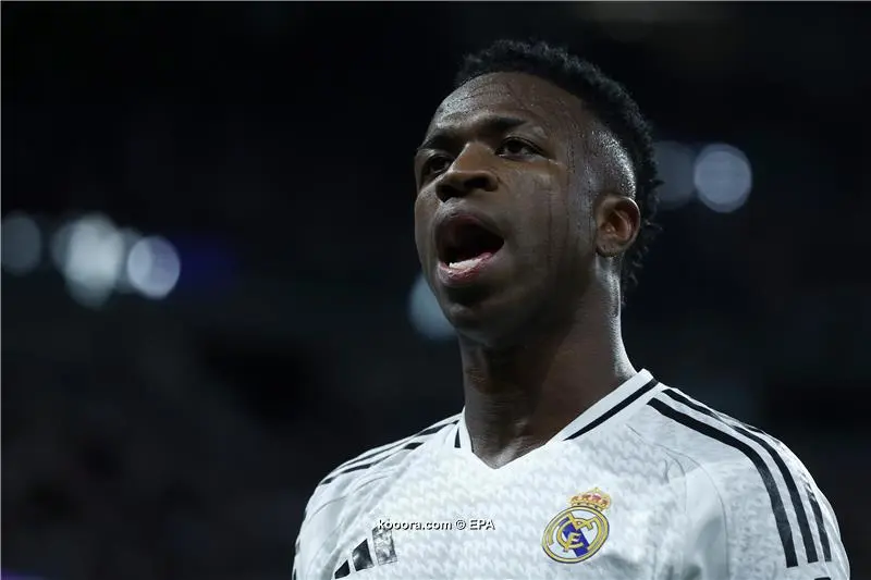 تيباس: لاعب ريال مدريد فينيسيوس يستحق الفوز بالكرة الذهبية