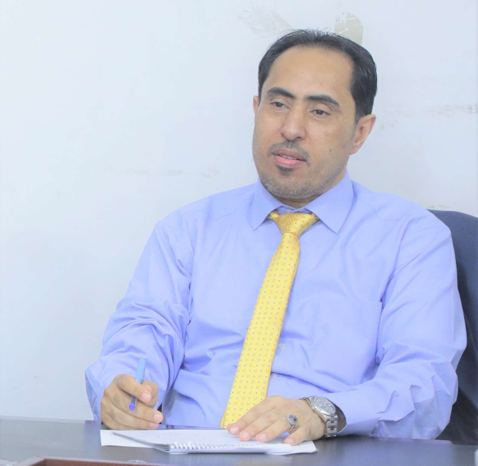 نايف البكري وزير الشباب والرياضة في تصريح خاص لشووت : أي إجراءات مخالفة للقوانين والنظم واللوائح تقوم بها اللجنة الاولمبية اليمنية لصالح الانقلابيين الحوثيين لن تمر وسنعاقب اي اتحاد يخالف