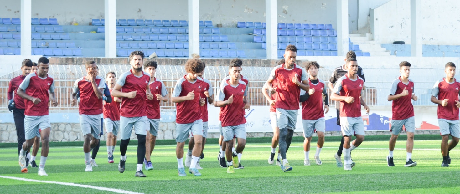 المنتخب اليمني الأول يدخل أسبوعه الثاني في معسكره الداخلي بتعز