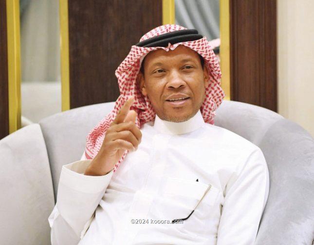 السعودي محمد الدعيع: يايسله “متدرب”.. ومحرز أقوى منه