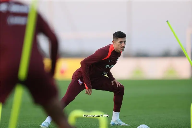ليفاندوفسكي: ما فعله رونالدو سيظل محفورا في التاريخ