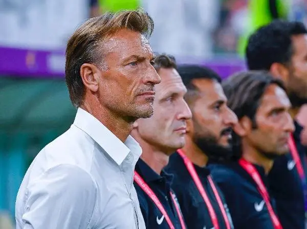 رينارد يعيد الفرج إلى قائمة السعودية استعدادا لأستراليا وإندونيسيا