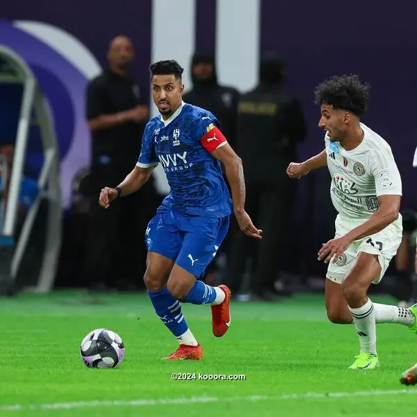 تطورات جديدة بشأن إصابة سالم الدوسري قائد الهلال السعودي