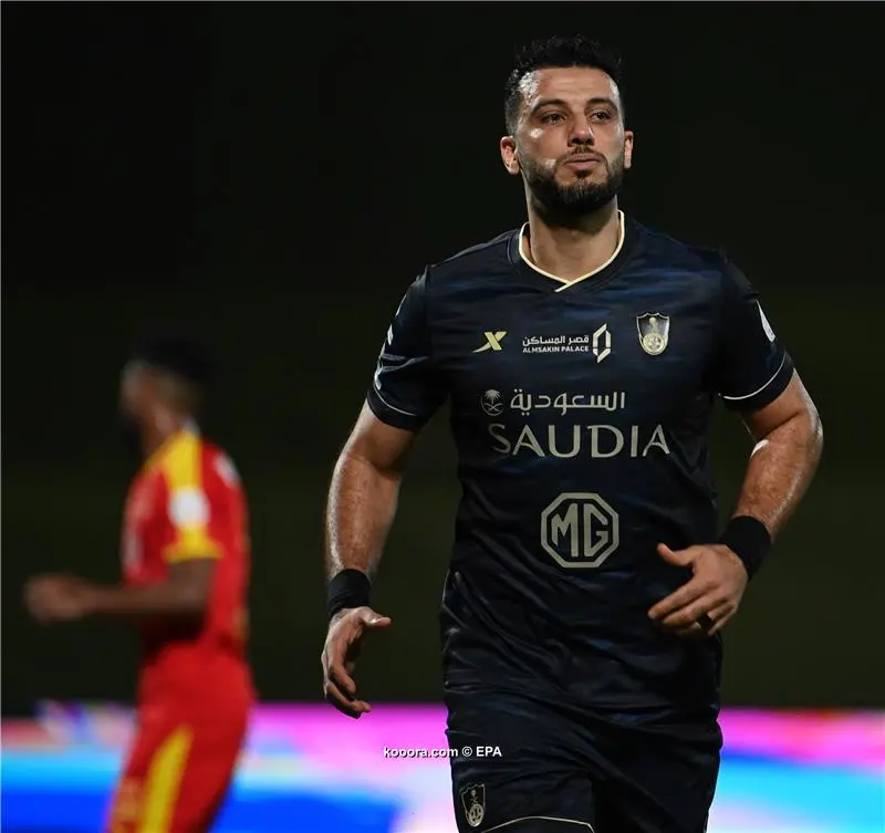 السومة يفضل نجم الهلال على رونالدو