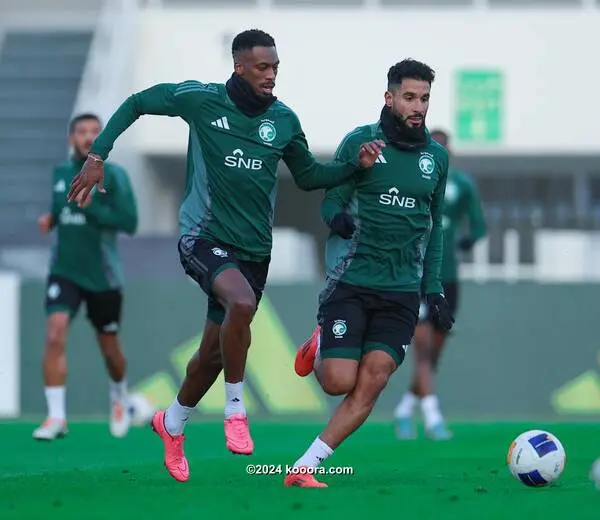 رينارد يستبعد المدافع السعودي عبدالاله العمري من كأس الخليج