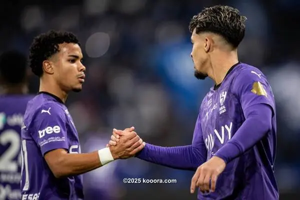 الهلال السعودي يضرب الأخدود برباعية.. ويفك ارتباط الصدارة مؤقتا