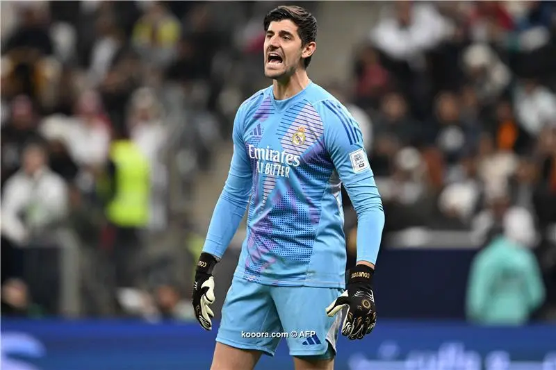 الحارس كورتوا يفتح الباب أمام عودته لصفوف المنتخب البلجيكي