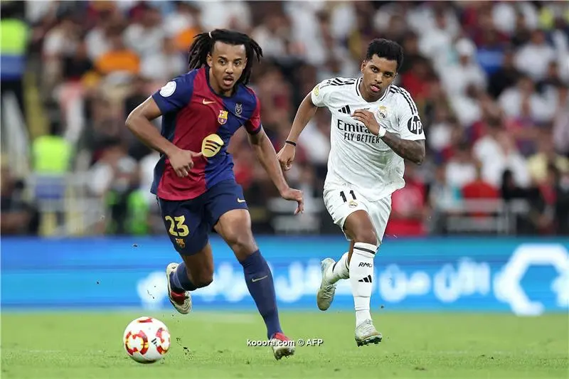 كوندي نجم برشلونة: هذا ما قلناه لبعضنا بعد طرد تشيزني