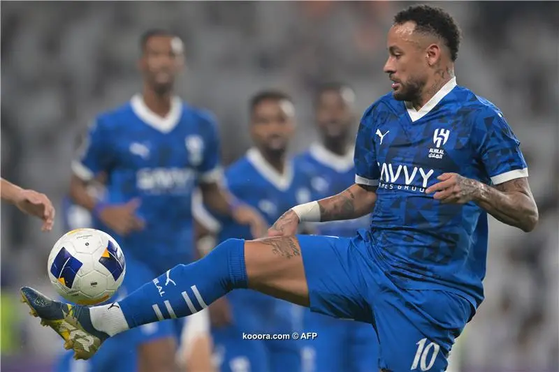 النجم البرازيلي نيمار: رحلت عن برشلونة بسبب المال
