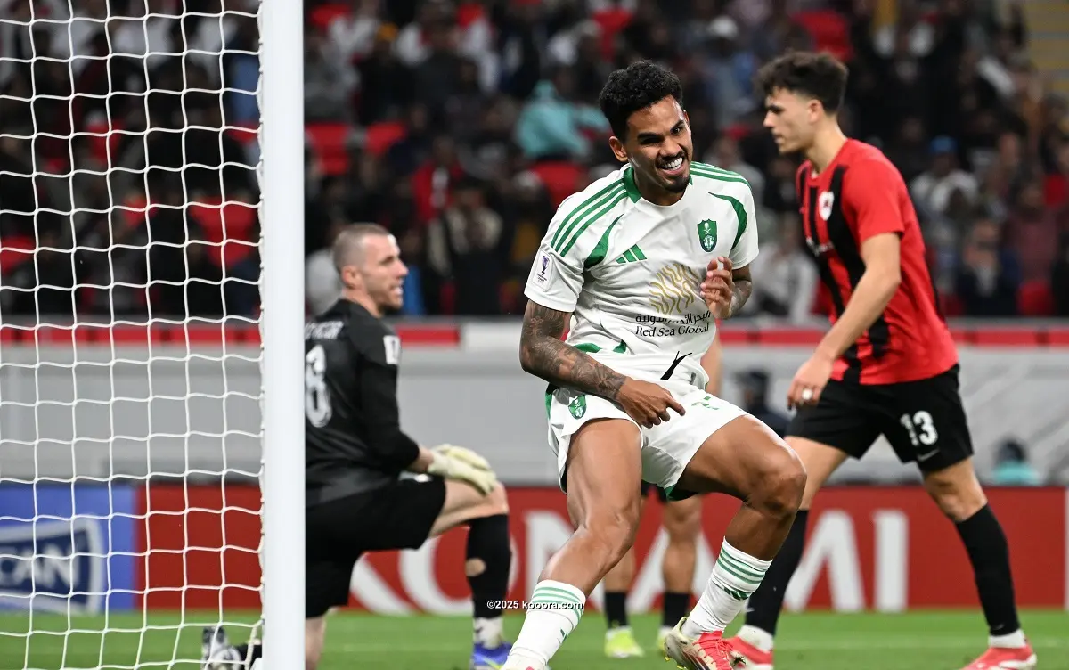 اقترب من ربع النهائي.. الأهلي السعودي يقسو على الريان القطري بعقر داره