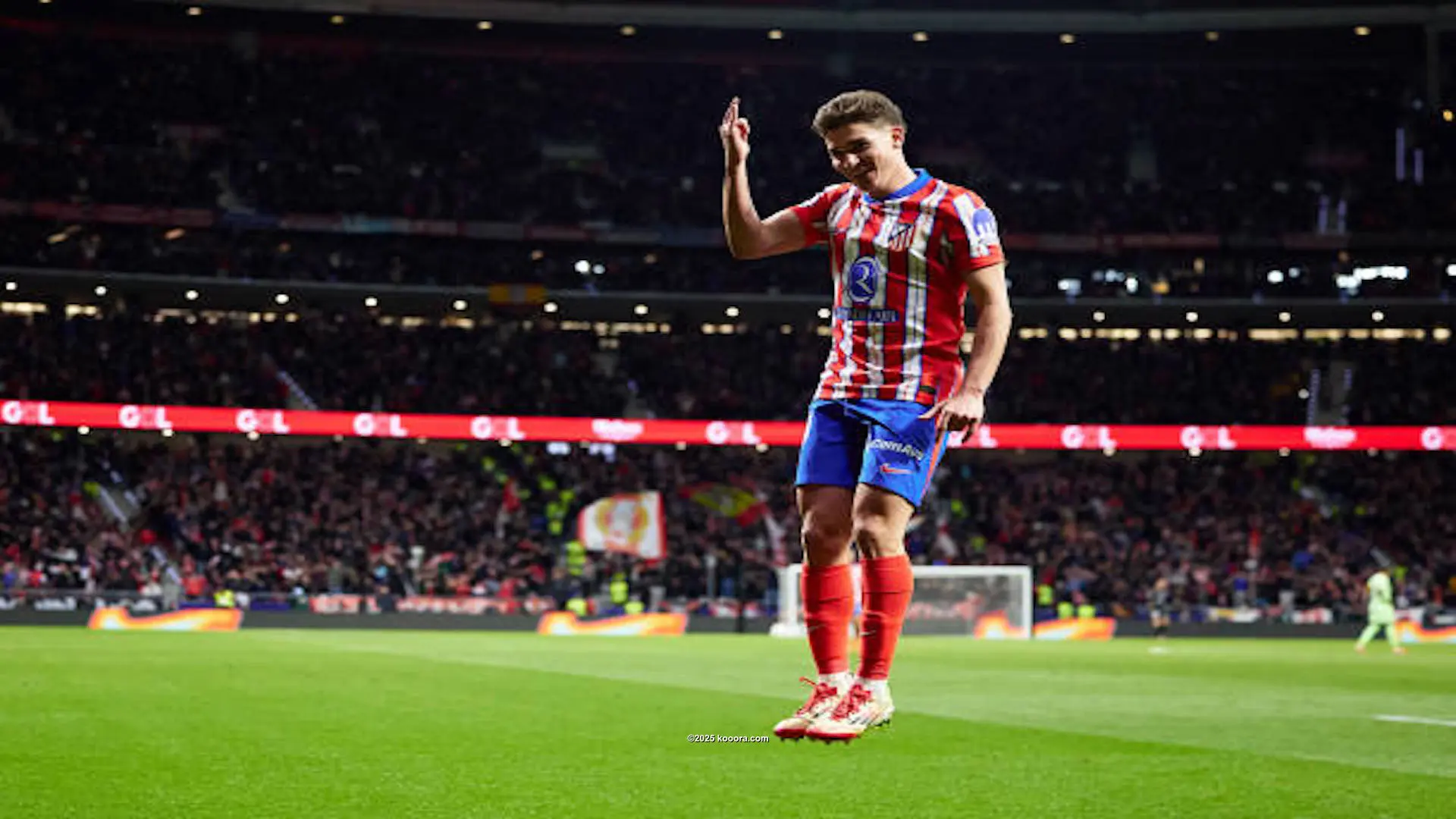 تحسبا لبرشلونة.. هل يكرر سيميوني عادته مع ألفاريز؟