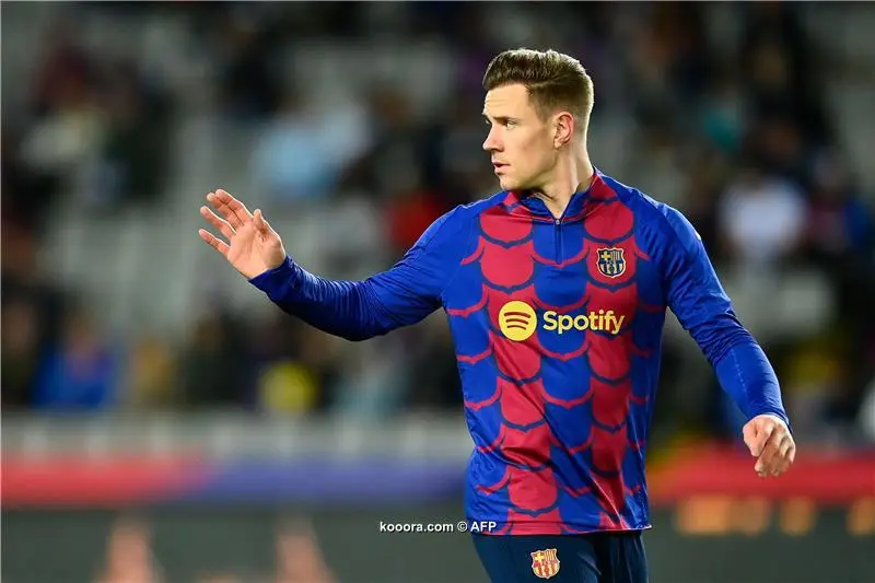 حارس برشلونة تير شتيجن يحلم بسيناريو كورتوا