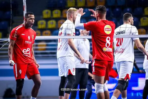 الأهلي يتجاوز الزمالك إلى نهائي الدوري المصري للكرة الطائرة