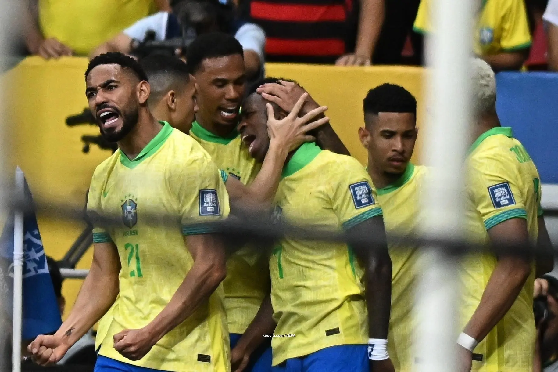 فينيسيوس يقود منتخب البرازيل للفوز على كولومبيا والعودة لطريق للانتصارات