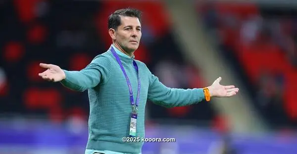 الاتحاد العراقي يقيل المدرب الاسباني كاساس