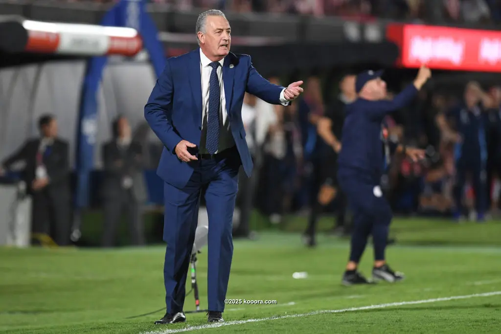 مدرب باراجواي: لن نذهب إلى كأس العالم بقدم واحدة