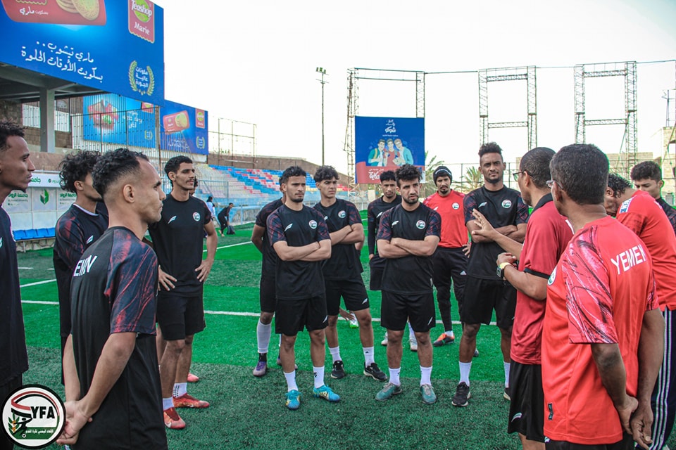مضاعفة حصصهم التدريبية ..المنتخب اليمني الاول يواصل استعداداته في المعسكر الداخلي بتعز