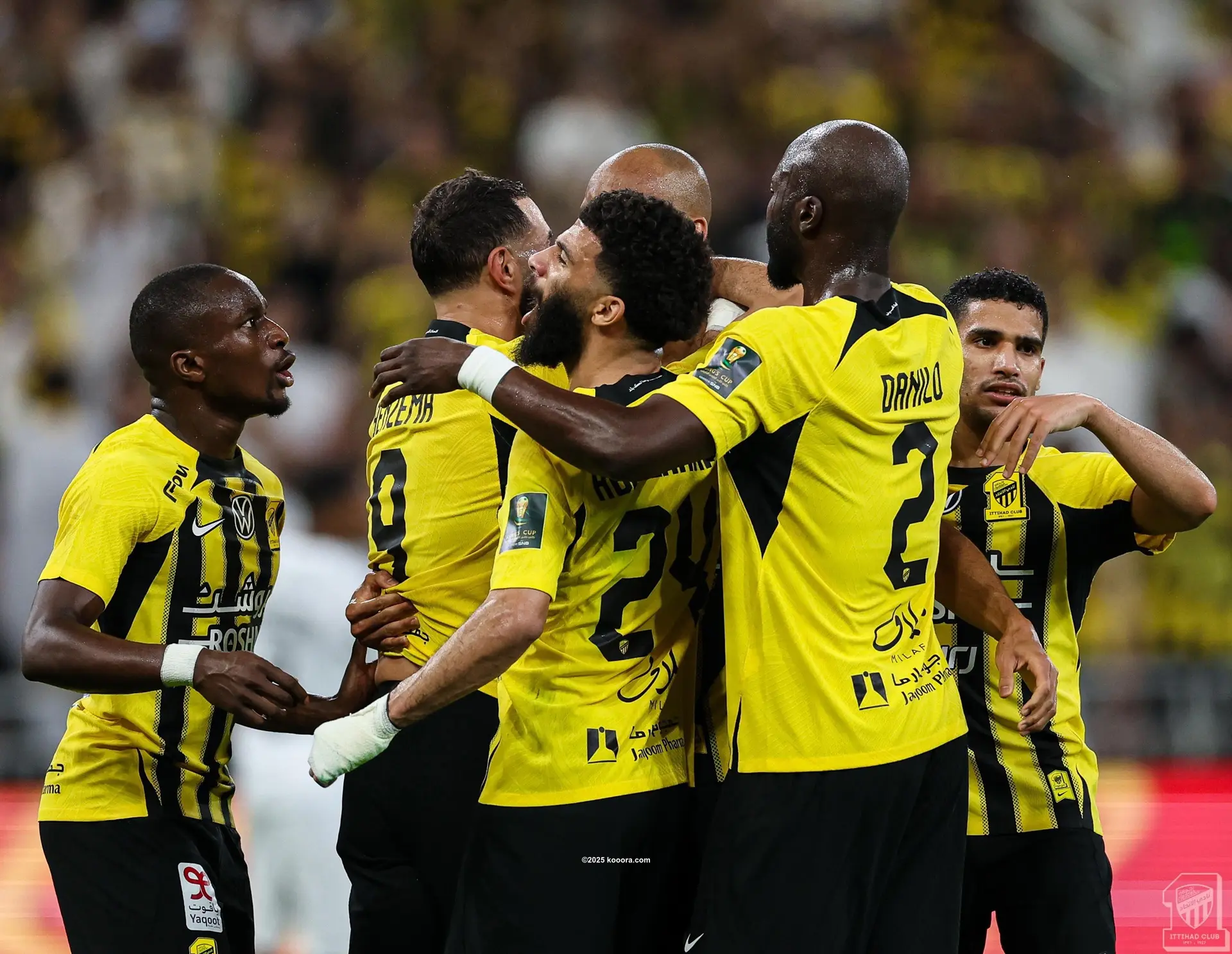 ريمونتادا مجنونة تصعد بالاتحاد لنهائي كأس الملك السعودي على حساب الشباب