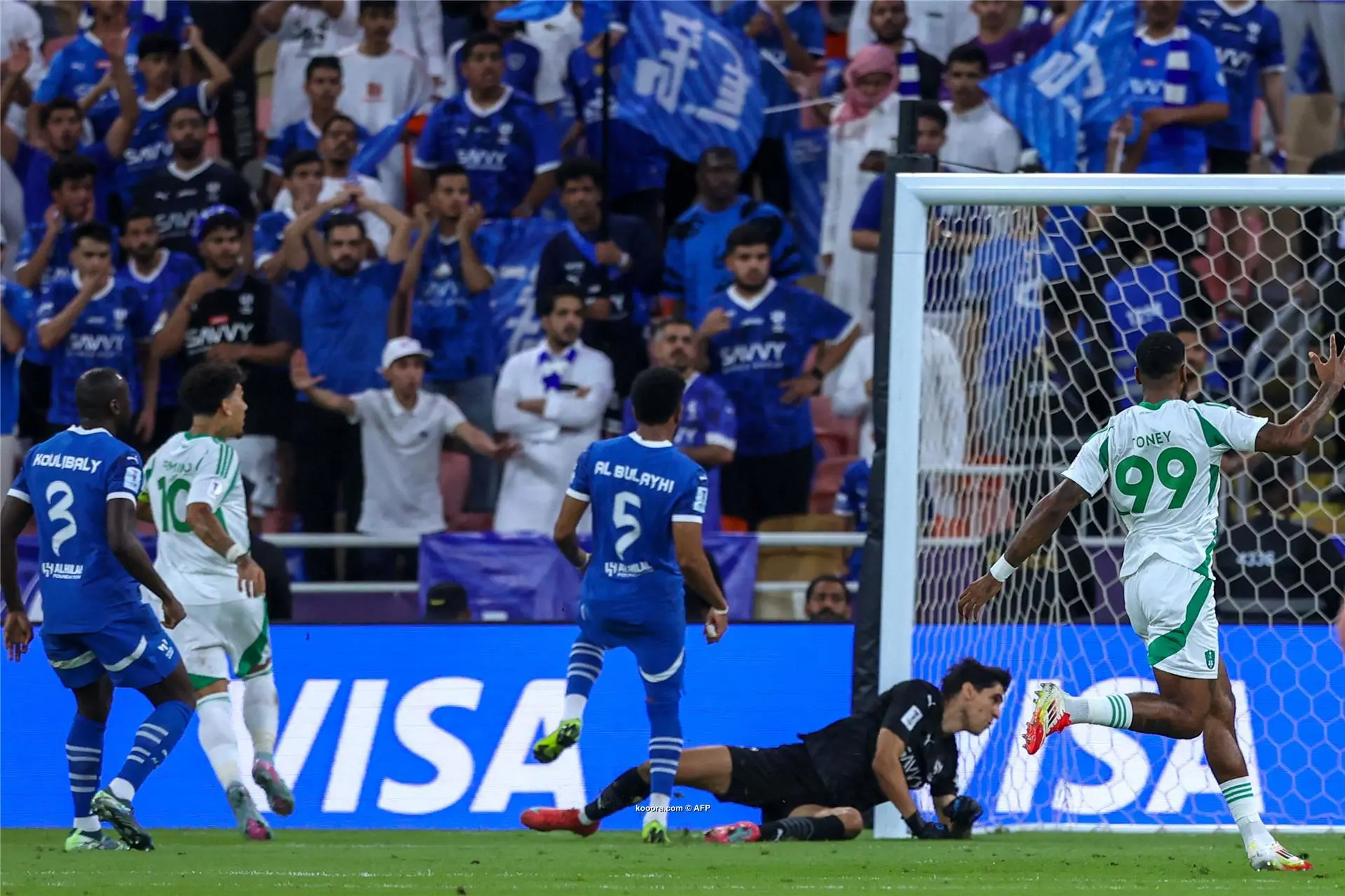 الأهلي يقهر الهلال ويحجز مقعده في نهائي النخبة الآسيوية
