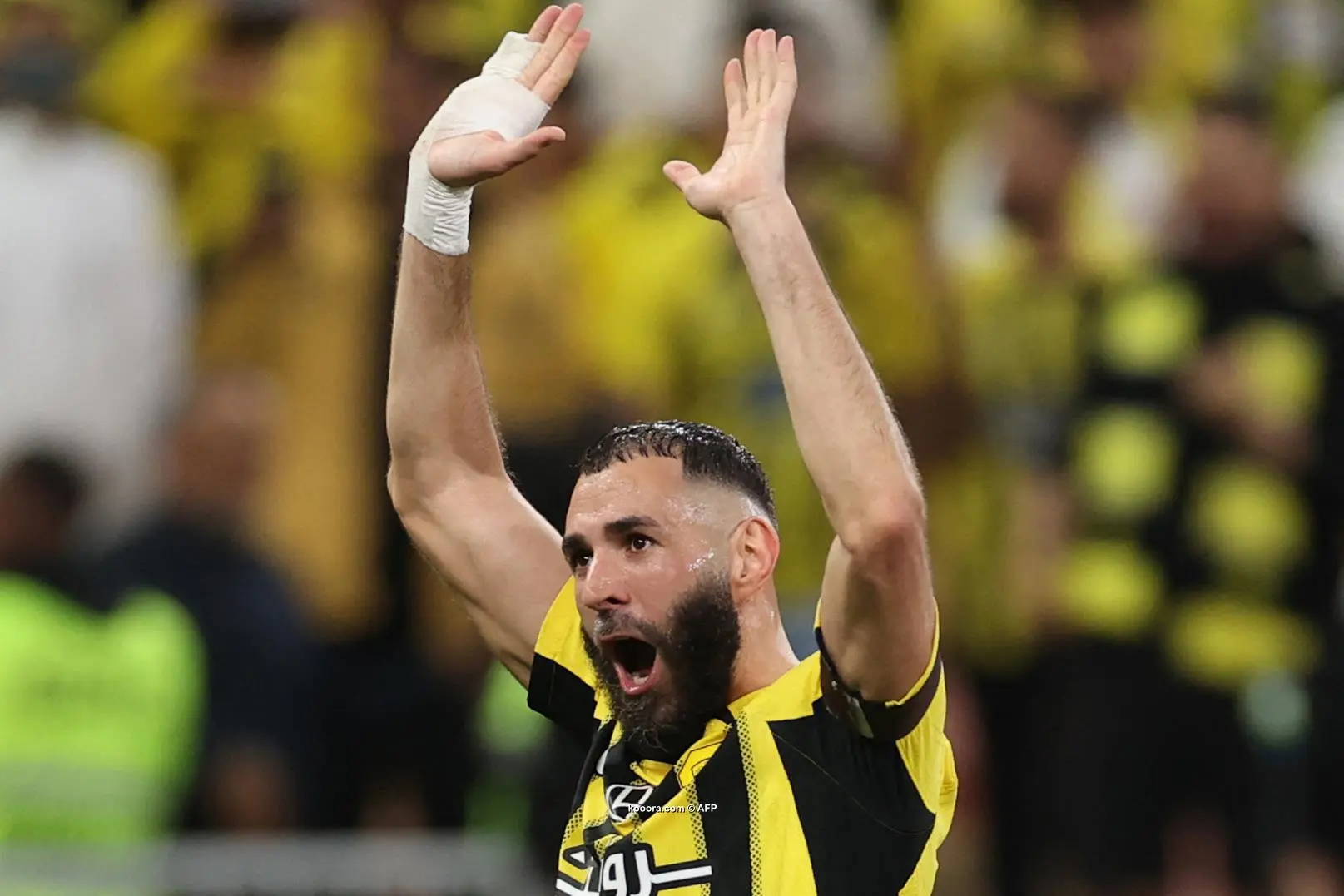 لجنة الانضباط والاخلاق بالاتحاد السعودي تعاقب قائد الاتحاد بنزيما