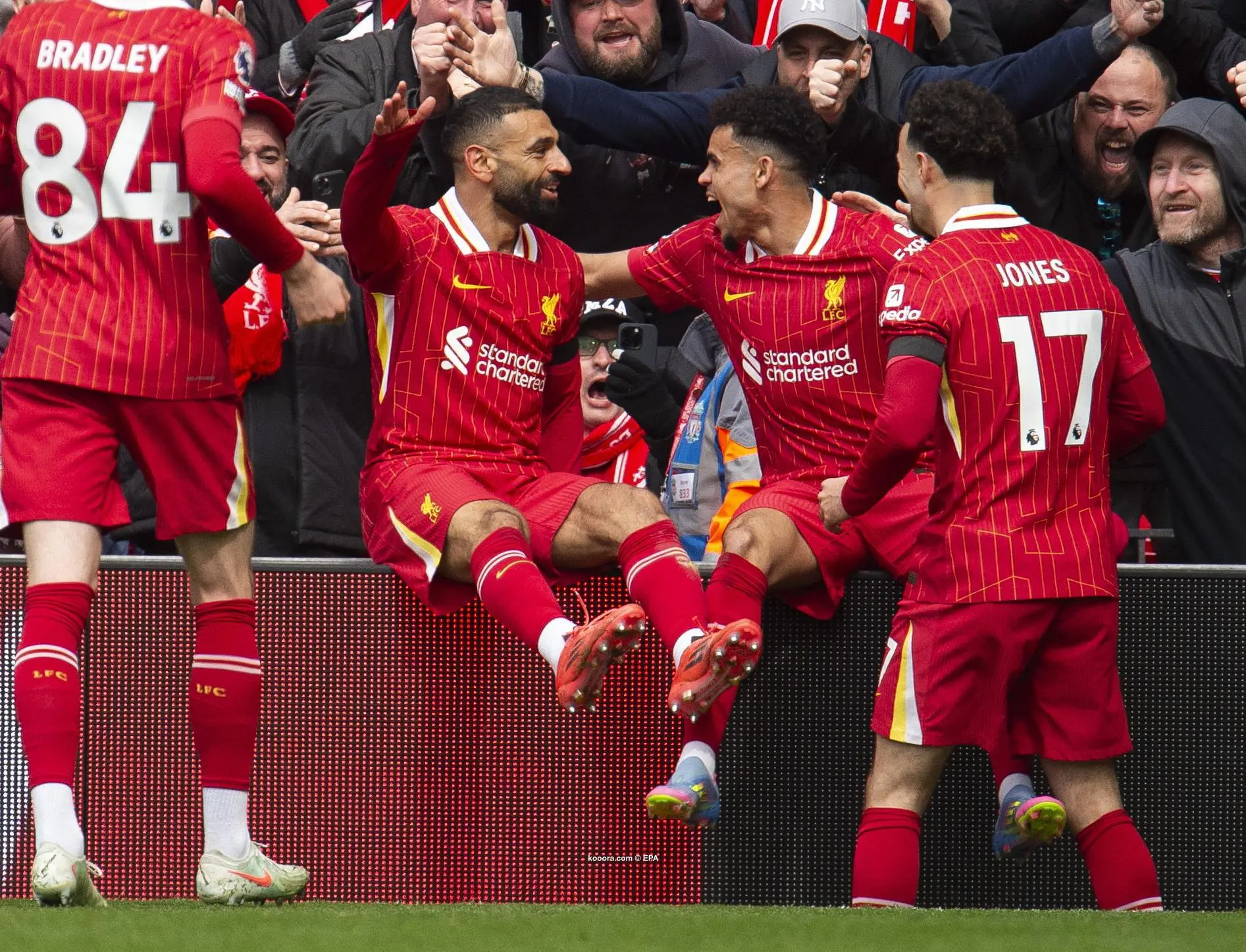 ليفربول يلامس لقب البريميرليج بفوز قاتل على وست هام