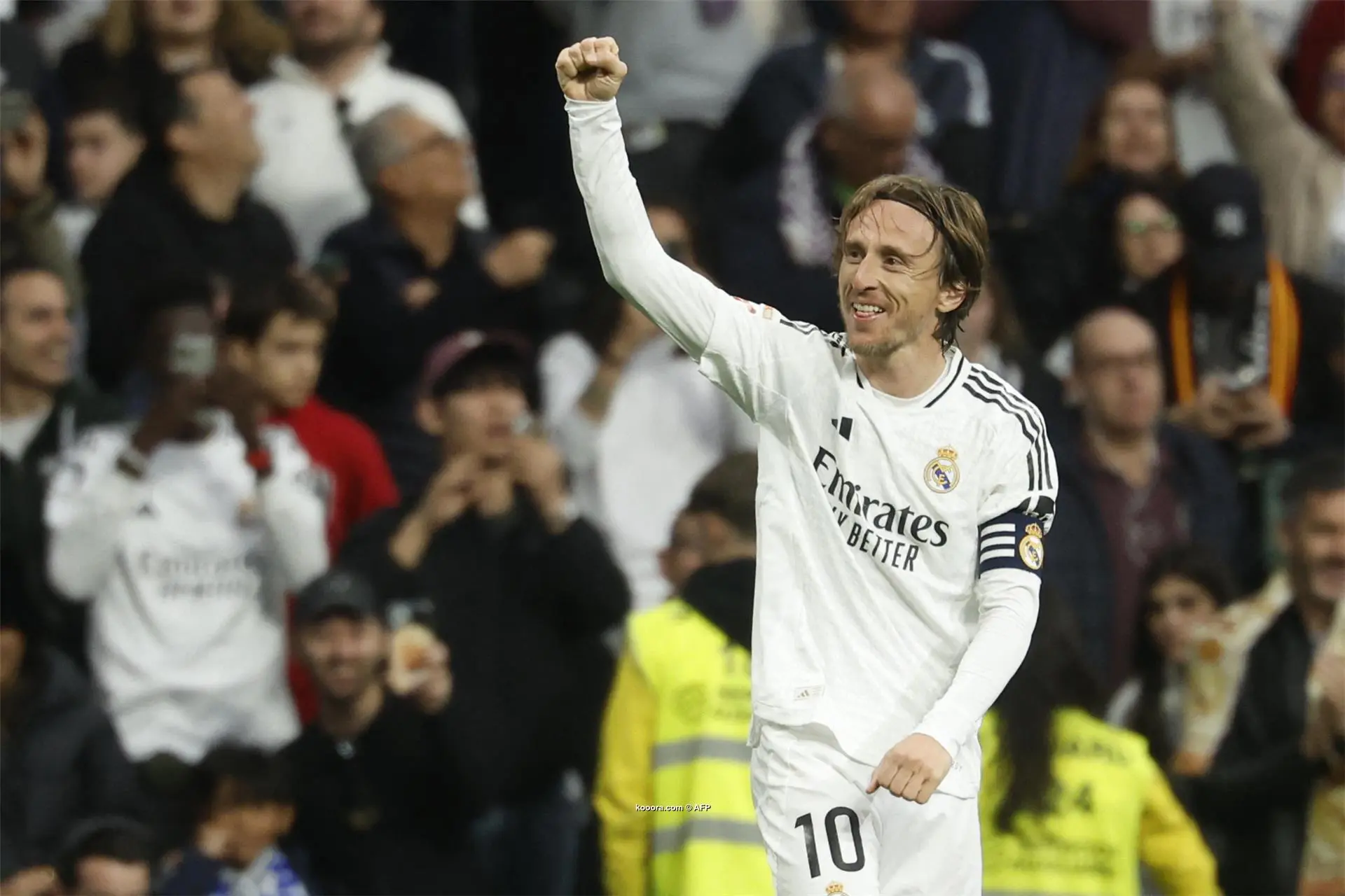 مودريتش أمام فرصة ذهبية لكسر إنجاز أسطورة ريال مدريد