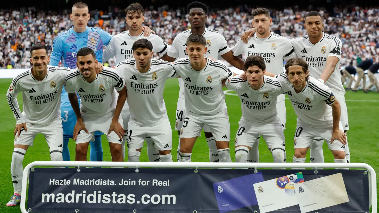 ريال مدريد الأعلى قيمة في العالم.. ومانشستريونايتد يتفوق على برشلونة