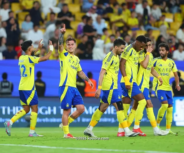 النصر السعودي يغير شعاره رسميا