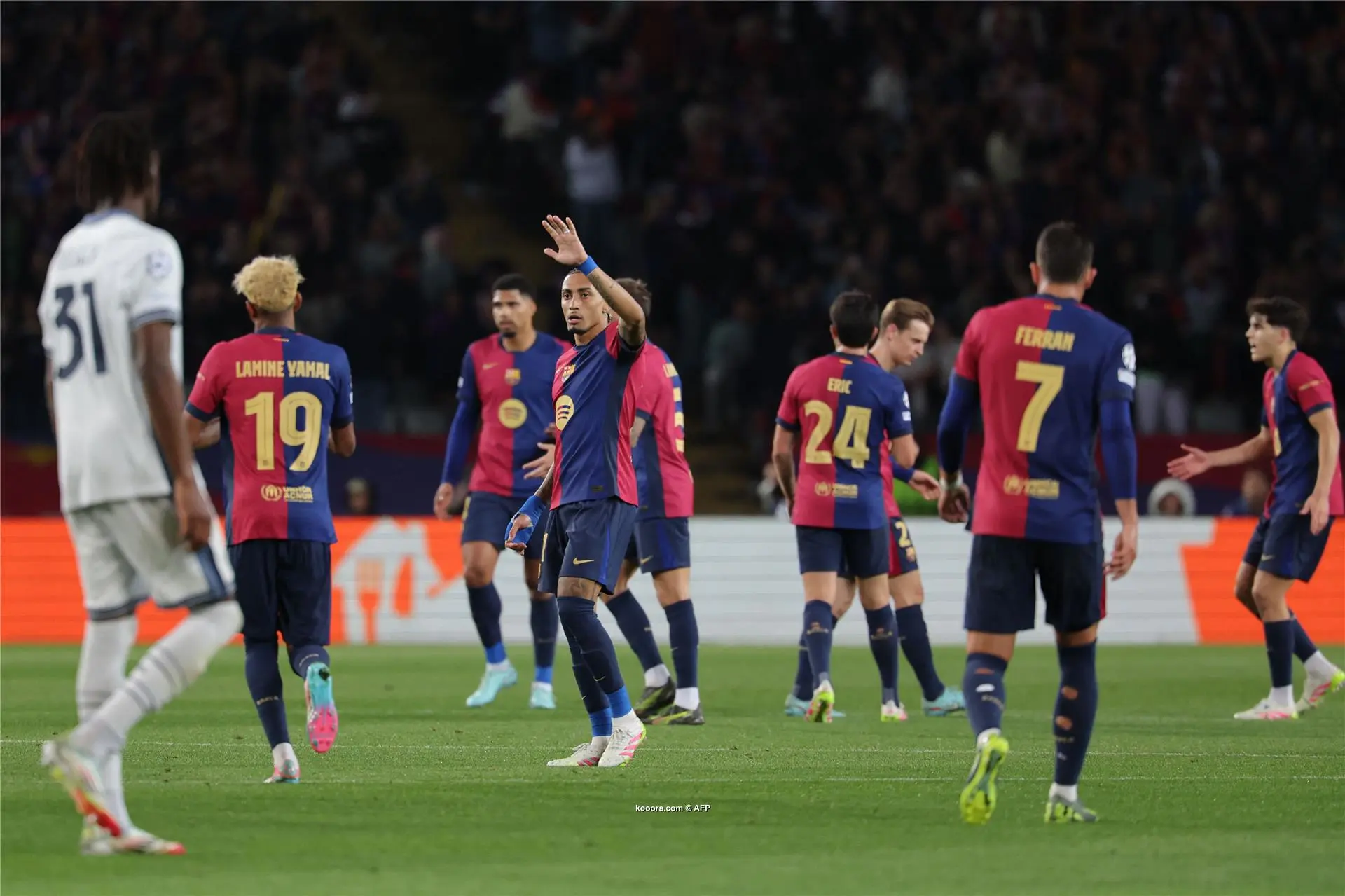 كافو: رافينيا سادس برازيلي يصنع التاريخ مع برشلونة