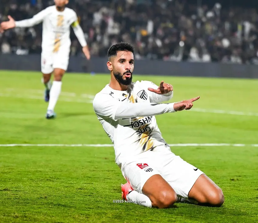 صالح الشهري: ميسي أفضل من كريستيانو.. ومانشيني لم يحترم بعض اللاعبين