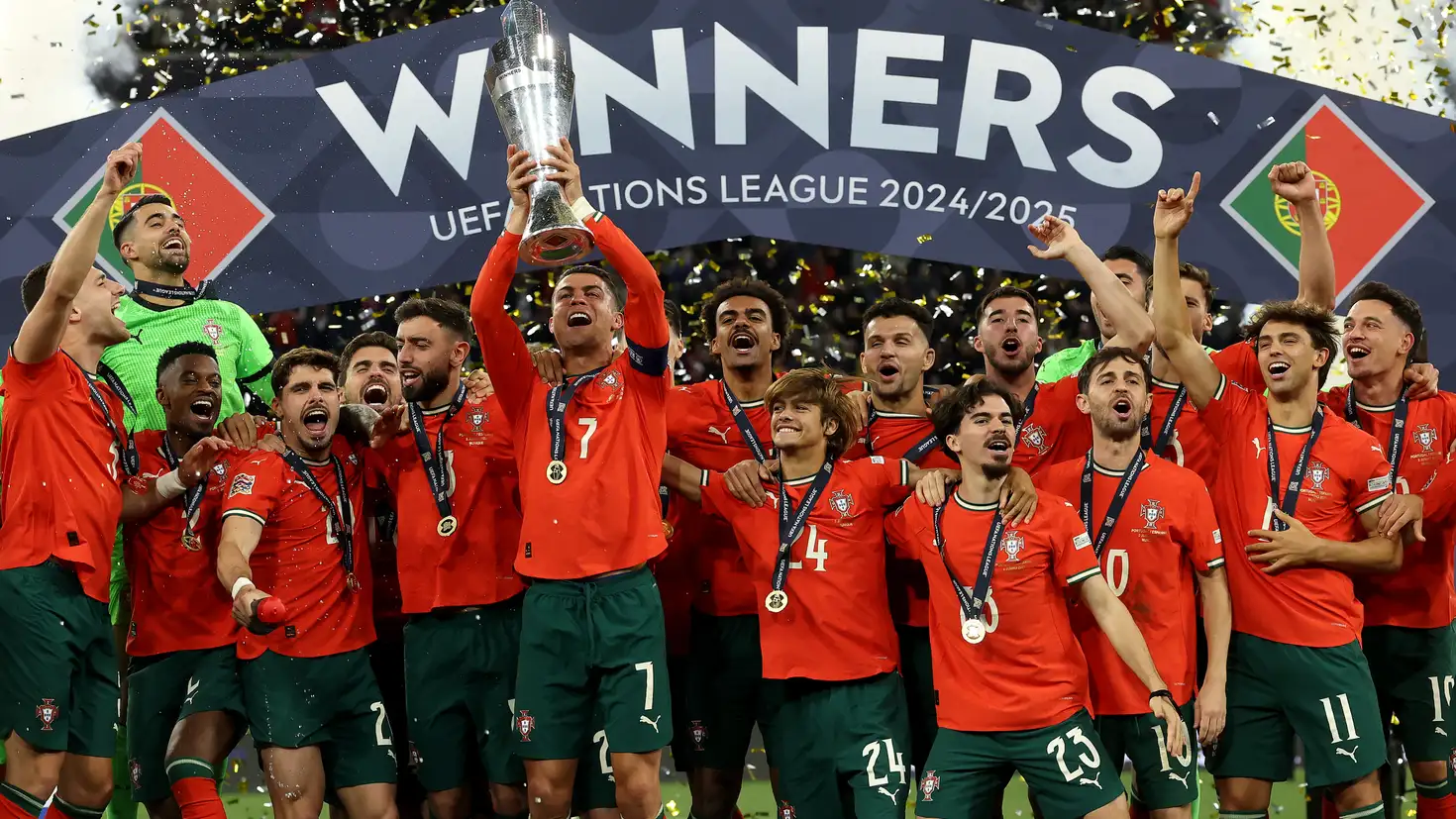 منتخب البرتغال يتوج بطلا لدوري الأمم الأوروبية