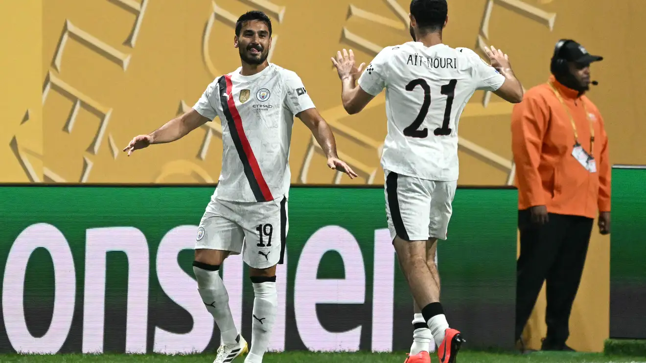 جوندوجان سعيد باللعب ضد الوداد والعين