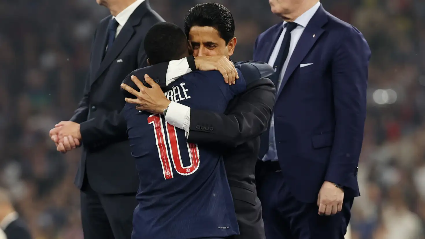 ناصرالخليفي: الدوري الفرنسي أقوى من الإسباني.. وديمبلي سيفوز بالكرة الذهبية