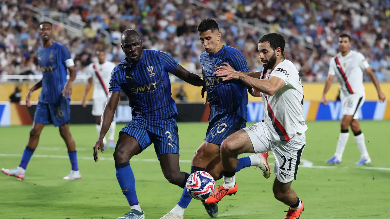 ثنائي الهلال ورهان ألونسو في التشكيلة المثالية لثمن نهائي المونديال