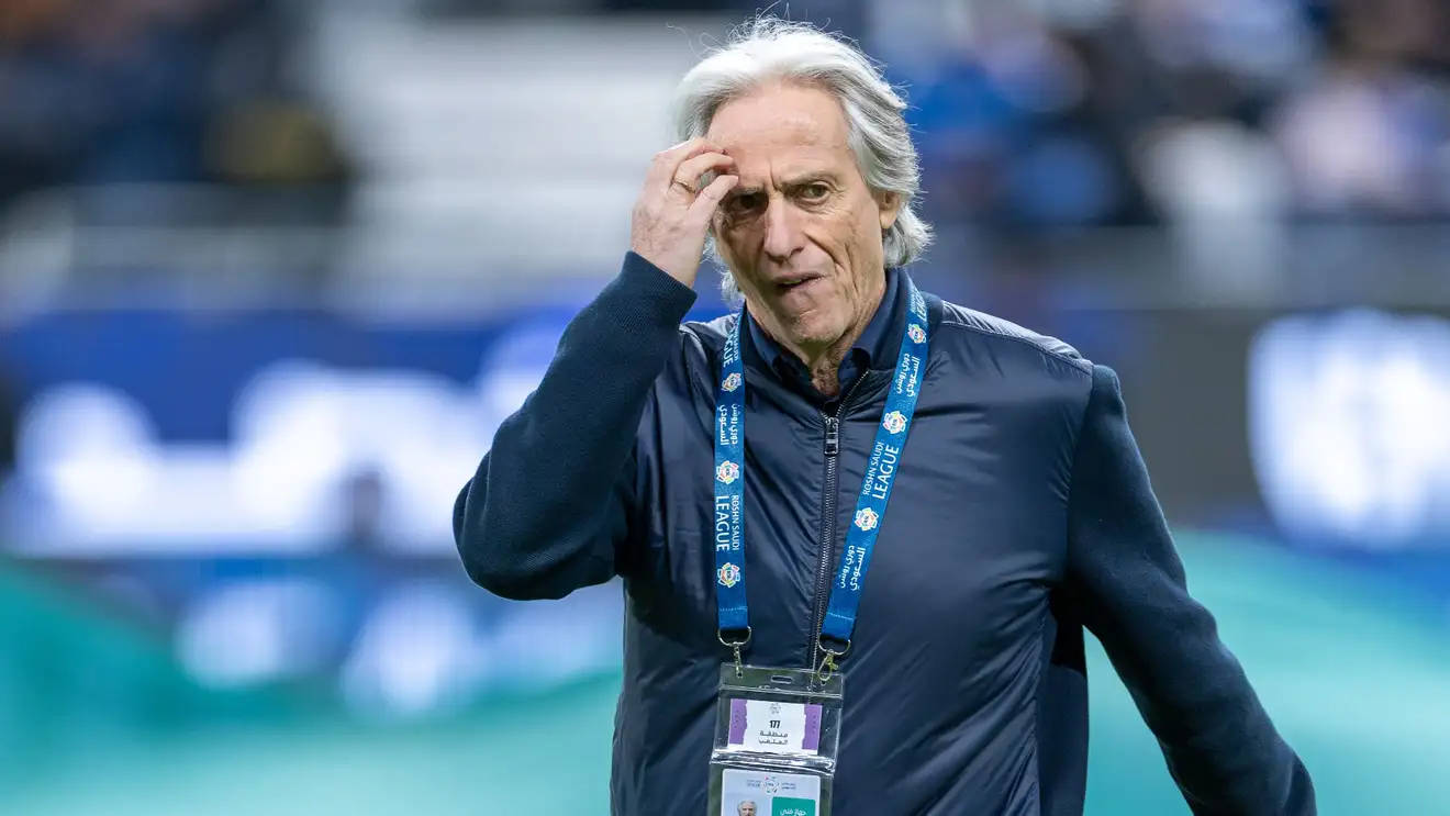 البرتغالي جيسوس يوقع على عقد تدريب النصر السعودي