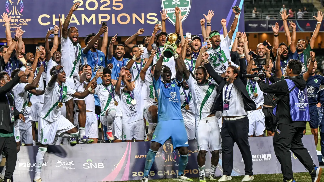 من الصدفة للعالمية.. معركة تكسير عظام تهدد حلم الأهلي في الدوري السعودي
