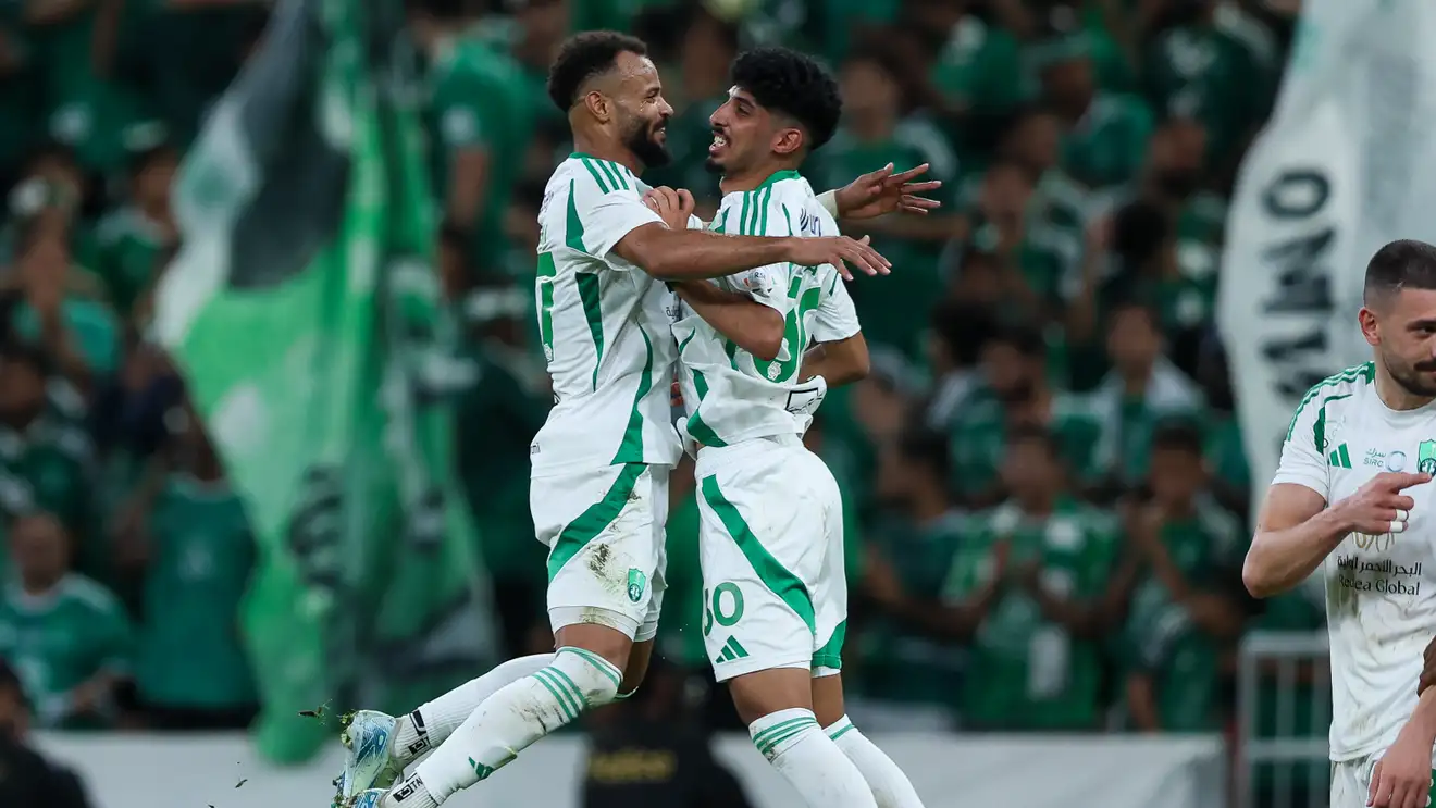 رسميا.. أهلي جدة يحمي جوهرته من أطماع الهلال والنصر