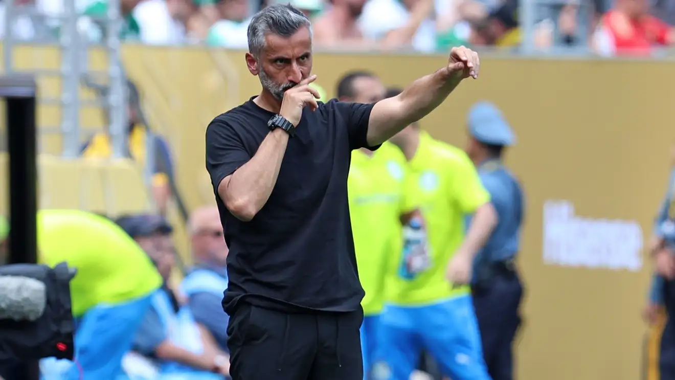 رسميا.. الأهلي المصري يعلن رحيل ريبيرو عن تدريب الفريق بالتراضي