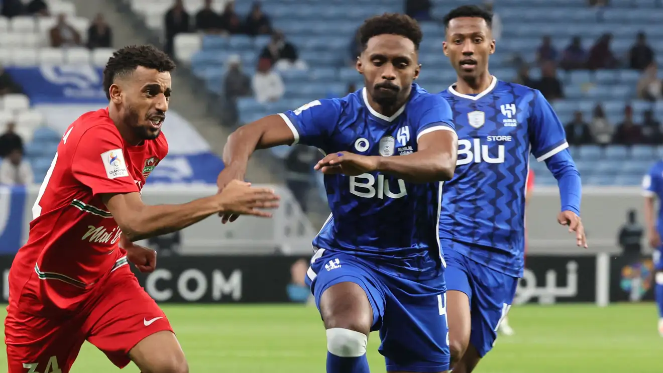 رسميًا.. نيوم يضم مدافع الهلال