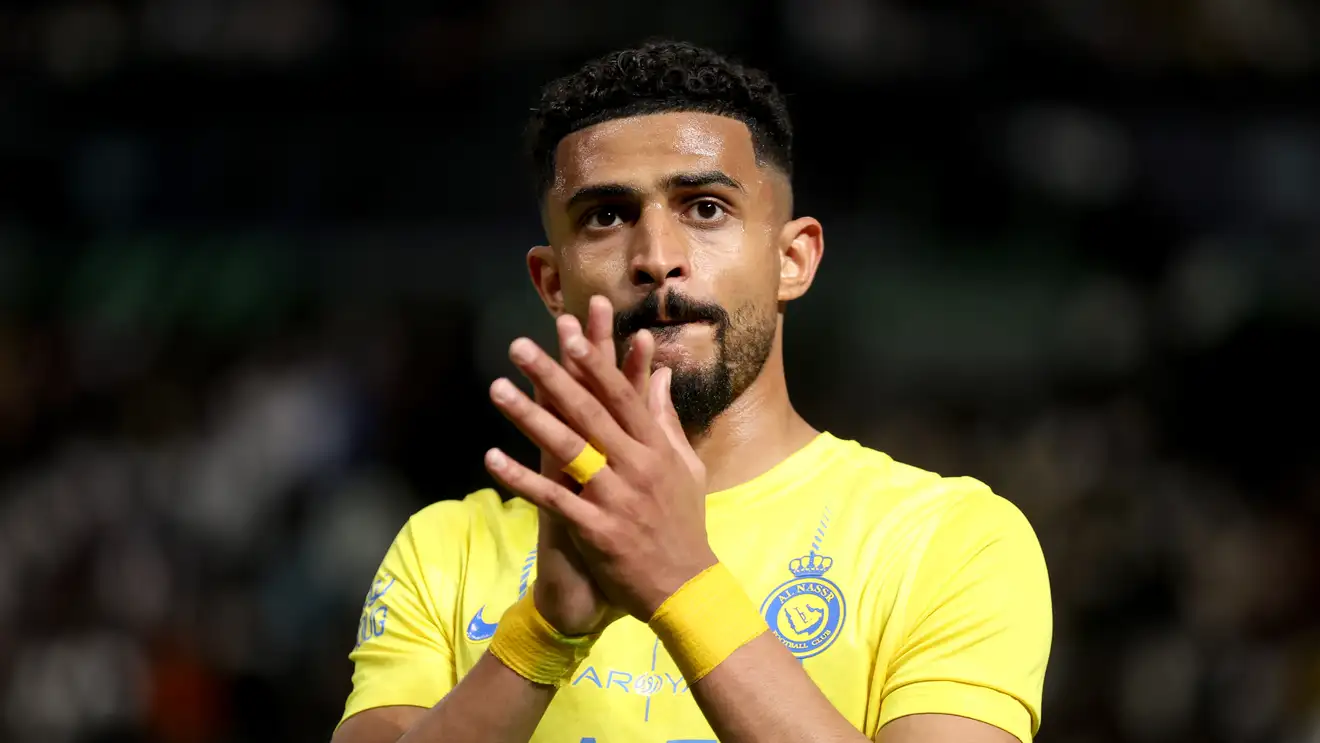 رغم الرفض الثالث.. اللحظات الأخيرة تقرب العمري من الاتحاد السعودي