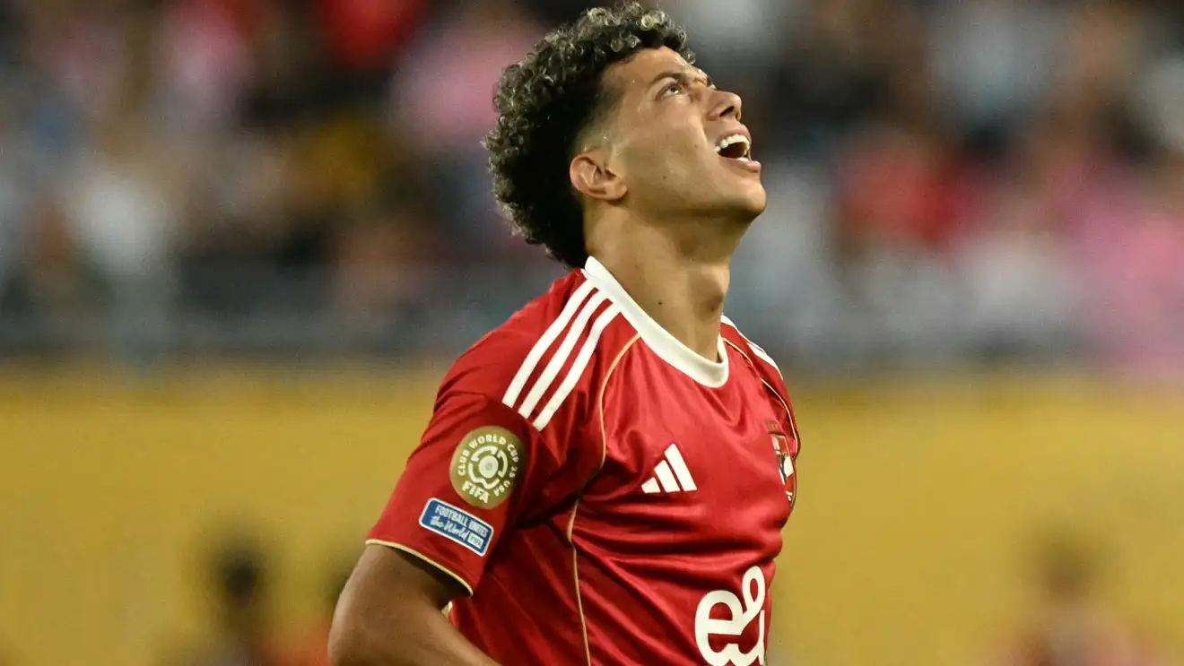 48 ساعة تحسم مصير إمام عاشور لاعب الاهلي المصري
